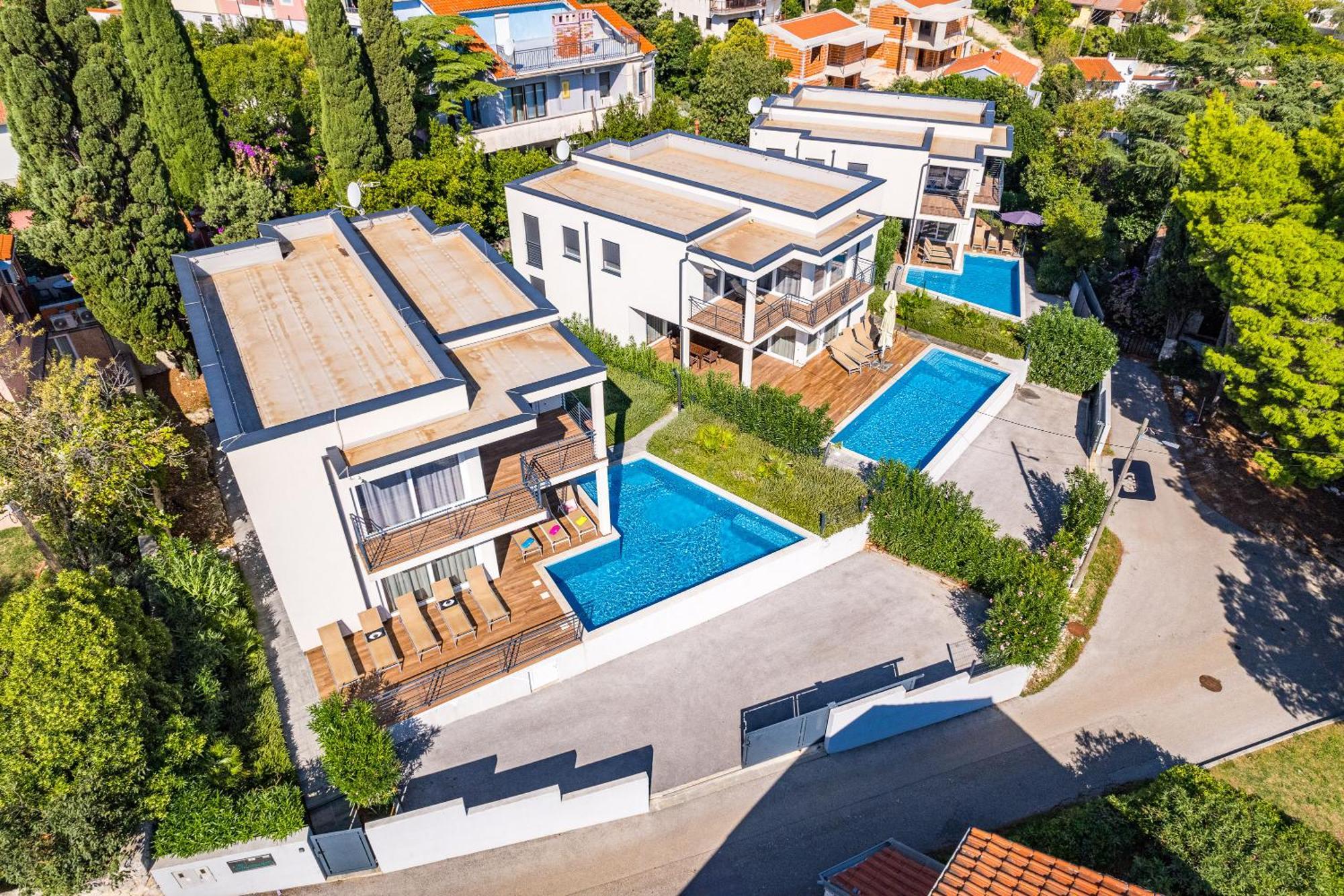 Vila Paliska Pula Luaran gambar